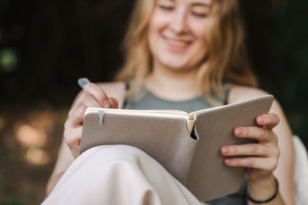 Palms - The Mental Health Benefits of Practicing Gratitude Daily - Edited